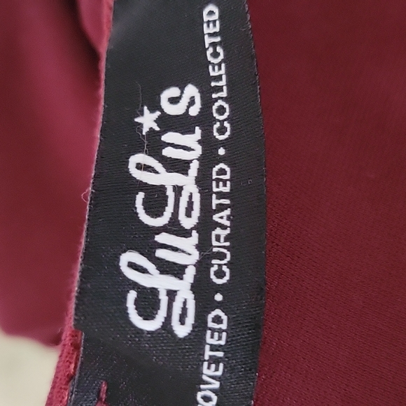 Lulu's Maroon dress - Picture 4 of 4